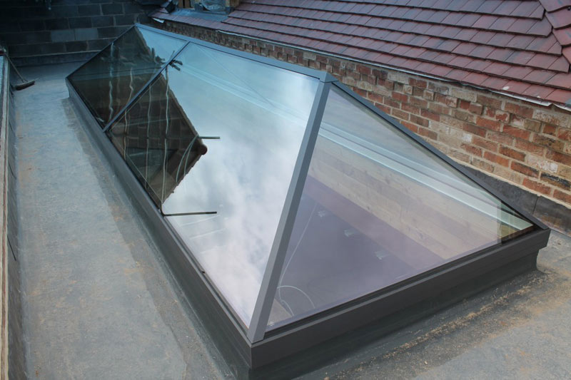 Vertex Contemporary Lantern Rooflight